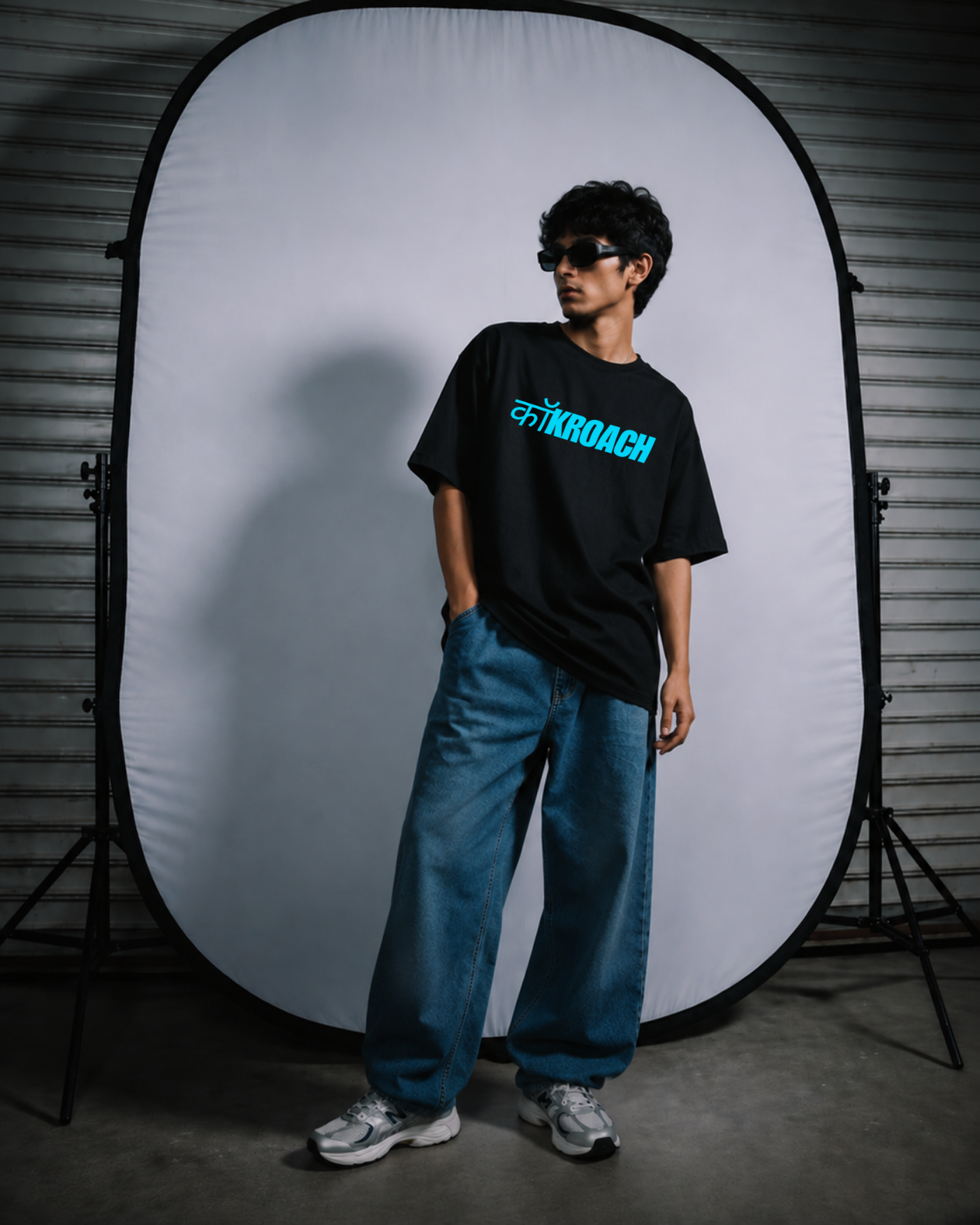 Cockroach Revolution Oversized Tee